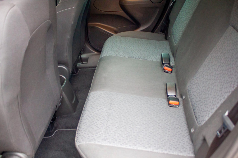 Opel Crossland X 1.2 Selection | Prijs rijklaar incl. 12 mnd garantie | Carplay PDC Bluetooth LMV Airco Stoel en stuur verwarming