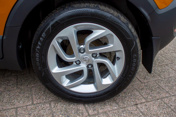 Opel Crossland X 1.2 Selection | Prijs rijklaar incl. 12 mnd garantie | Carplay PDC Bluetooth LMV Airco Stoel en stuur verwarming
