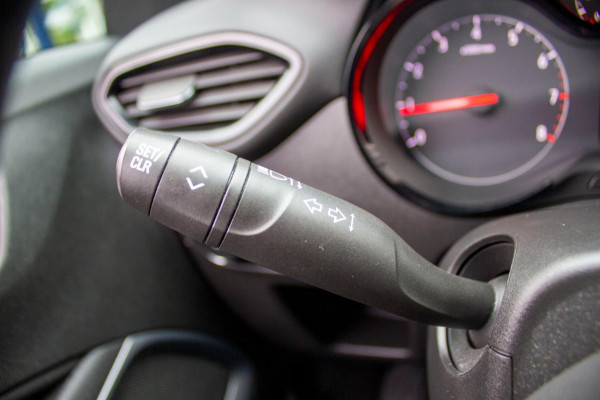 Opel Crossland X 1.2 Selection | Prijs rijklaar incl. 12 mnd garantie | Carplay PDC Bluetooth LMV Airco Stoel en stuur verwarming