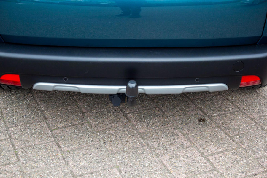 Peugeot 2008 1.2 PureTech Allure 110pk | Prijs rijklaar incl. 12 mnd garantie | Trekhaak Lmv Camera Clima Navi Bluetooth