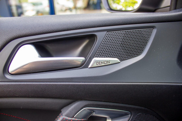 Peugeot 308 SW 1.6 e-THP GT 225 | Prijs rijklaar incl. 12 mnd garantie | Lmv Navi Trekhaak Keyless Stoelverw+massage Peugeot 308 SW 1.6 e-THP GT 225 | Prijs rijklaar incl. 12 mnd garantie | Lmv Navi Trekhaak Keyless Stoelverw+massage