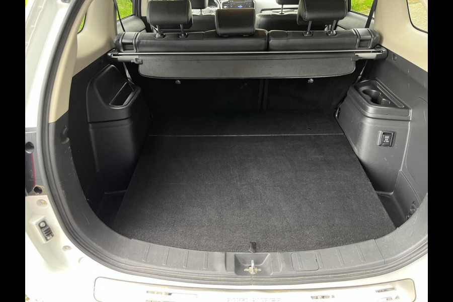 Mitsubishi Outlander 2.0 PHEV Pure