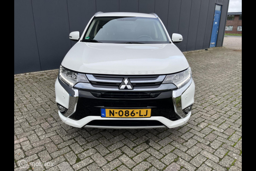 Mitsubishi Outlander 2.0 PHEV Pure