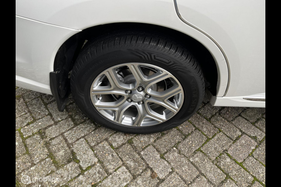 Mitsubishi Outlander 2.0 PHEV Pure