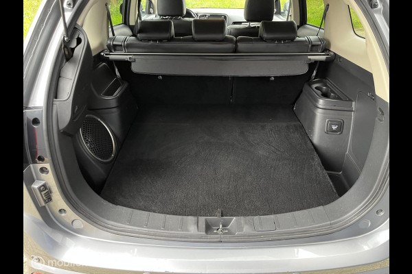 Mitsubishi Outlander 2.0 PHEV Prestige Mitsubishi Outlander 2.0 PHEV Prestige