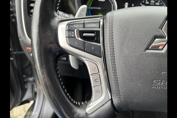 Mitsubishi Outlander 2.0 PHEV Prestige Mitsubishi Outlander 2.0 PHEV Prestige