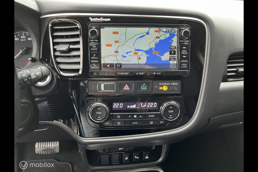 Mitsubishi Outlander 2.0 PHEV Prestige Mitsubishi Outlander 2.0 PHEV Prestige