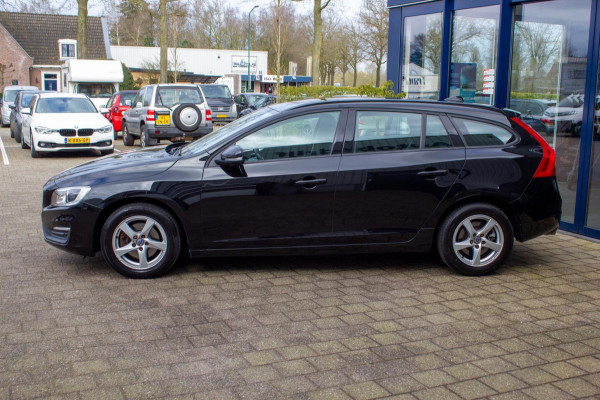 Volvo V60 1.5 T3 Polar | Prijs rijklaar incl. 12 mnd garantie | Lmv Navi Pdc Bluetooth Stoelverwarming Cruise