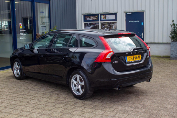 Volvo V60 1.5 T3 Polar | Prijs rijklaar incl. 12 mnd garantie | Lmv Navi Pdc Bluetooth Stoelverwarming Cruise