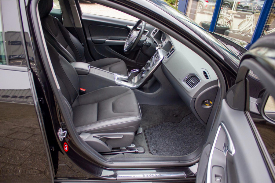 Volvo V60 1.5 T3 Polar | Prijs rijklaar incl. 12 mnd garantie | Lmv Navi Pdc Bluetooth Stoelverwarming Cruise