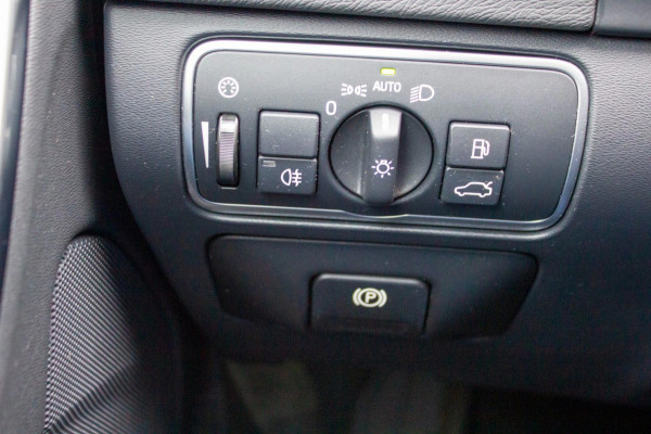 Volvo V60 1.5 T3 Polar | Prijs rijklaar incl. 12 mnd garantie | Lmv Navi Pdc Bluetooth Stoelverwarming Cruise