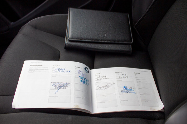 Volvo V60 1.5 T3 Polar | Prijs rijklaar incl. 12 mnd garantie | Lmv Navi Pdc Bluetooth Stoelverwarming Cruise