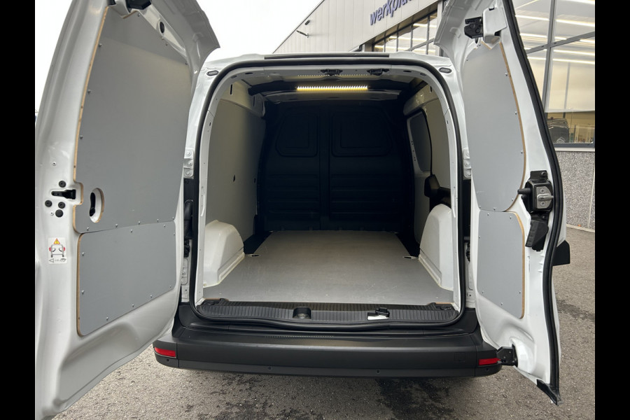 Mercedes-Benz Citan 110 CDI L2 XL Pro / 3 Zitplaatsen / MBUX / Camera / Cruise control / Airco