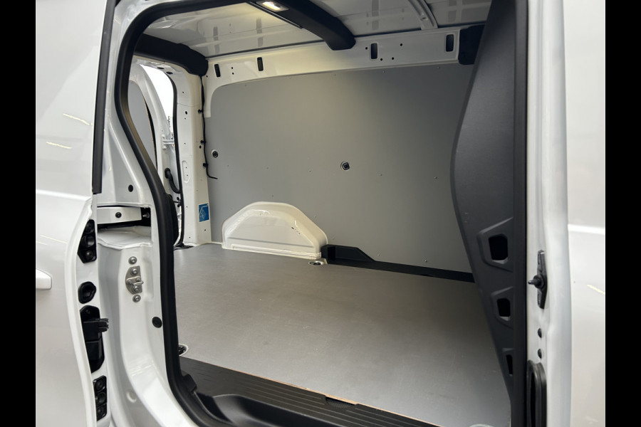 Mercedes-Benz Citan 110 CDI L2 XL Pro / 3 Zitplaatsen / MBUX / Camera / Cruise control / Airco