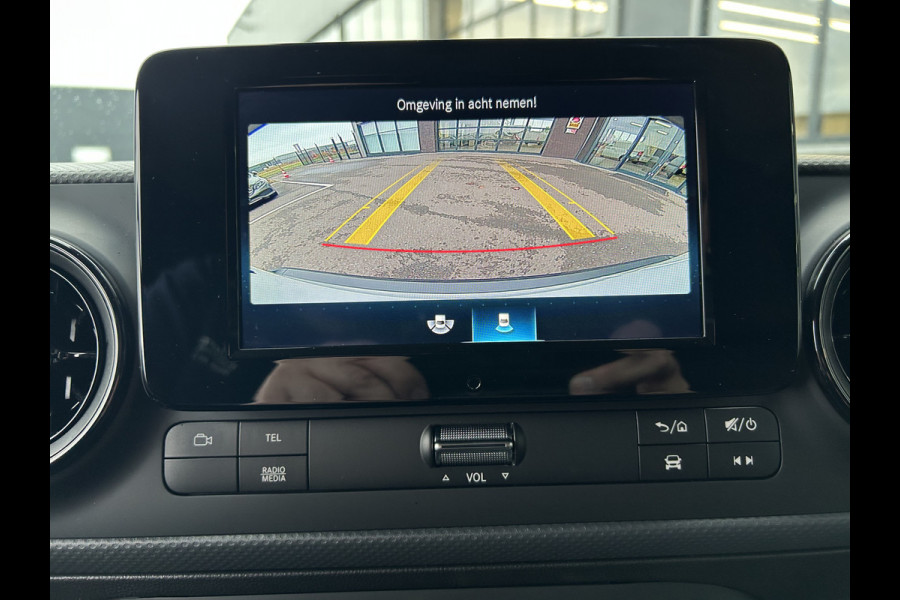Mercedes-Benz Citan 110 CDI L2 XL Pro / 3 Zitplaatsen / MBUX / Camera / Cruise control / Airco