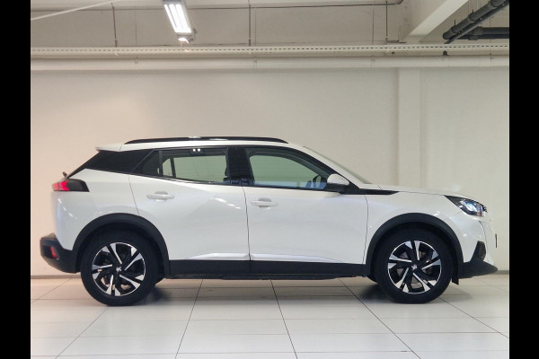 Peugeot e-2008 EV Allure 50 kWh SOH 86,7% | Navigatie | Adaptieve Cruise Control | Achteruitrijcamera | Parkeersensoren voor en achter Peugeot e-2008 EV Allure 50 kWh SOH 86,7% | Navigatie | Adaptieve Cruise Control | Achteruitrijcamera | Parkeersensoren voor en achter