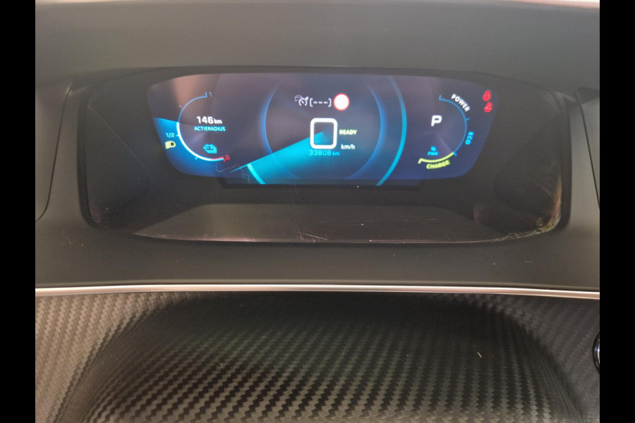 Peugeot e-2008 EV Allure 50 kWh SOH 86,7% | Navigatie | Adaptieve Cruise Control | Achteruitrijcamera | Parkeersensoren voor en achter Peugeot e-2008 EV Allure 50 kWh SOH 86,7% | Navigatie | Adaptieve Cruise Control | Achteruitrijcamera | Parkeersensoren voor en achter