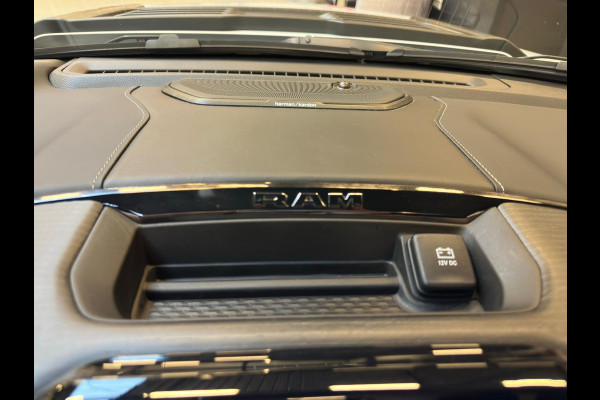 Dodge Ram 1500 5.7 V8 4x4 Crew Cab Limited|PANO|RAMBOX|HUD|LUCHTVERING|HK|VOL!!!