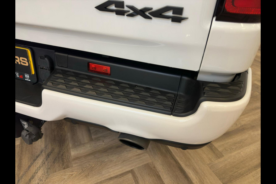 Dodge Ram 1500 5.7 V8 4x4 Crew Cab Limited|PANO|RAMBOX|HUD|LUCHTVERING|HK|VOL!!!
