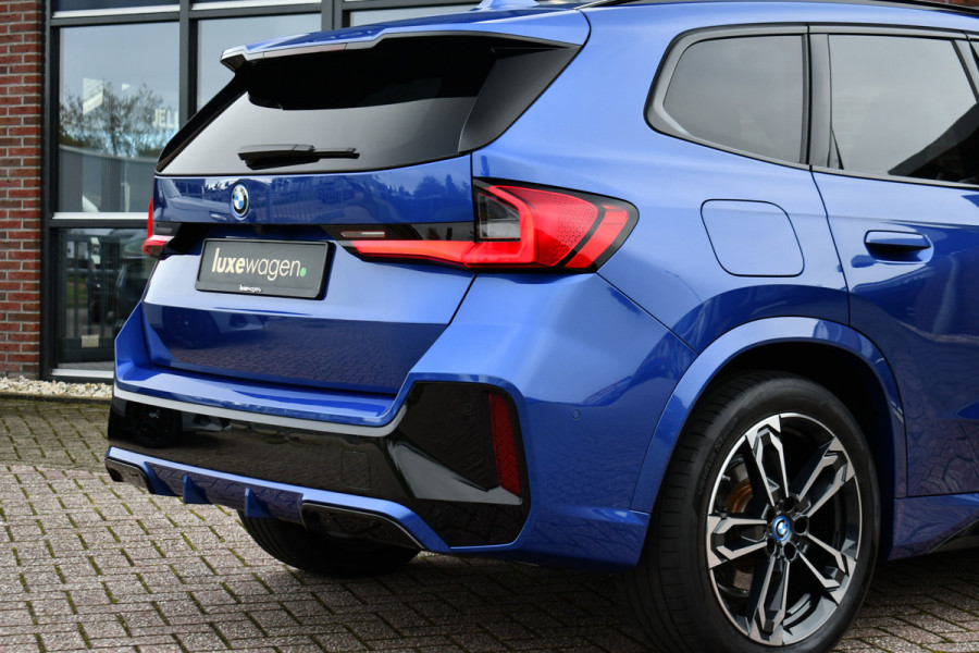 BMW X1 xDrive30e M-Sport Pano ACC Trekh HUD H/K 360-cam El-zetels