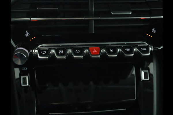 Peugeot e-208 EV Allure Pack 50 kWh|SOH 90%|Camera|Stoelverwarming Peugeot e-208 EV Allure Pack 50 kWh|SOH 90%|Camera|Stoelverwarming