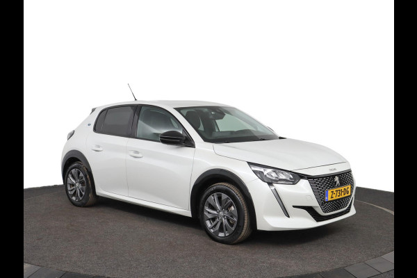 Peugeot e-208 EV Allure Pack 50 kWh|SOH 90%|Camera|Stoelverwarming Peugeot e-208 EV Allure Pack 50 kWh|SOH 90%|Camera|Stoelverwarming