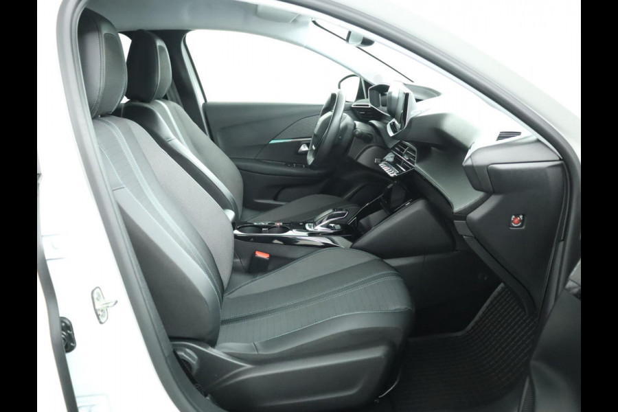 Peugeot e-208 EV Allure Pack 50 kWh|SOH 90%|Camera|Stoelverwarming Peugeot e-208 EV Allure Pack 50 kWh|SOH 90%|Camera|Stoelverwarming