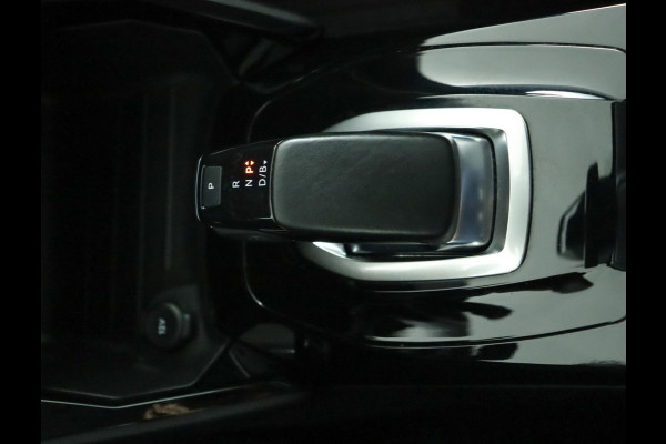 Peugeot e-208 EV Allure Pack 50 kWh|SOH 90%|Camera|Stoelverwarming Peugeot e-208 EV Allure Pack 50 kWh|SOH 90%|Camera|Stoelverwarming