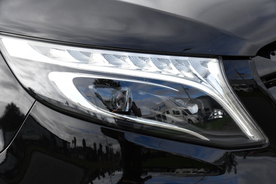 Mercedes-Benz Vito 119 CDI L2 DC Black Edition Camera, Cruise, LED, Carplay, Automaat, Stoelverwarming, 190pk, Trekhaak, Uniek! Mercedes-Benz Vito 119 CDI L2 DC Black Edition Camera, Cruise, LED, Carplay, Automaat, Stoelverwarming, 190pk, Trekhaak, Uniek!