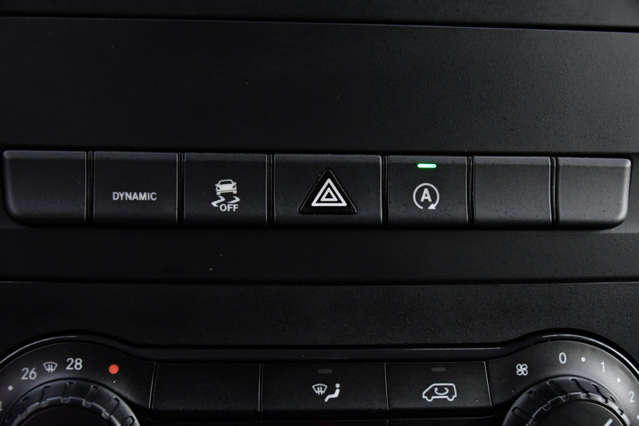 Mercedes-Benz Vito 119 CDI L2 DC Black Edition Camera, Cruise, LED, Carplay, Automaat, Stoelverwarming, 190pk, Trekhaak, Uniek! Mercedes-Benz Vito 119 CDI L2 DC Black Edition Camera, Cruise, LED, Carplay, Automaat, Stoelverwarming, 190pk, Trekhaak, Uniek!