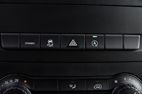 Mercedes-Benz Vito 119 CDI L2 DC Black Edition Camera, Cruise, LED, Carplay, Automaat, Stoelverwarming, 190pk, Trekhaak, Uniek! Mercedes-Benz Vito 119 CDI L2 DC Black Edition Camera, Cruise, LED, Carplay, Automaat, Stoelverwarming, 190pk, Trekhaak, Uniek!