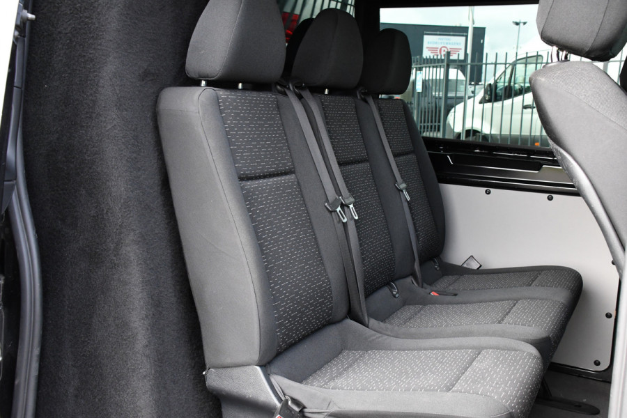 Mercedes-Benz Vito 119 CDI L2 DC Black Edition Camera, Cruise, LED, Carplay, Automaat, Stoelverwarming, 190pk, Trekhaak, Uniek! Mercedes-Benz Vito 119 CDI L2 DC Black Edition Camera, Cruise, LED, Carplay, Automaat, Stoelverwarming, 190pk, Trekhaak, Uniek!