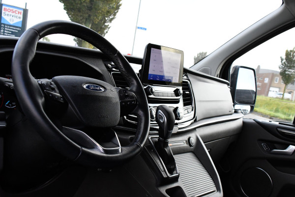 Ford Transit Custom 320 2.0 TDCI L2H1 Tourneo Adaptieve Cruise, 8 Persoons, Camera, 185pk, Carplay, Xenon, Leder, Full Options! Ford Transit Custom 320 2.0 TDCI L2H1 Tourneo Adaptieve Cruise, 8 Persoons, Camera, 185pk, Carplay, Xenon, Leder, Full Options!