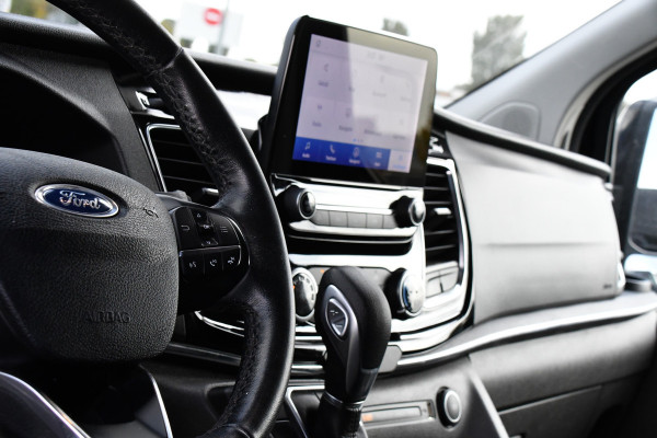 Ford Transit Custom 320 2.0 TDCI L2H1 Tourneo Adaptieve Cruise, 8 Persoons, Camera, 185pk, Carplay, Xenon, Leder, Full Options! Ford Transit Custom 320 2.0 TDCI L2H1 Tourneo Adaptieve Cruise, 8 Persoons, Camera, 185pk, Carplay, Xenon, Leder, Full Options!