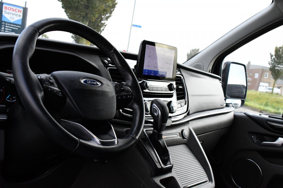 Ford Transit Custom 320 2.0 TDCI L2H1 Tourneo Adaptieve Cruise, 8 Persoons, Camera, 185pk, Carplay, Xenon, Leder, Full Options! Ford Transit Custom 320 2.0 TDCI L2H1 Tourneo Adaptieve Cruise, 8 Persoons, Camera, 185pk, Carplay, Xenon, Leder, Full Options!