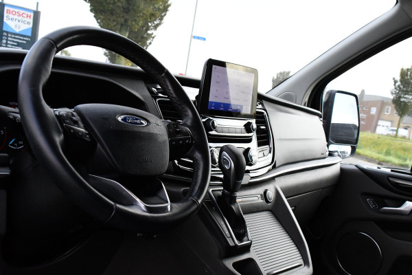 Ford Transit Custom 320 2.0 TDCI L2H1 Tourneo Adaptieve Cruise, 8 Persoons, Camera, 185pk, Carplay, Xenon, Leder, Full Options! Ford Transit Custom 320 2.0 TDCI L2H1 Tourneo Adaptieve Cruise, 8 Persoons, Camera, 185pk, Carplay, Xenon, Leder, Full Options!