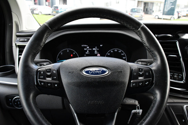 Ford Transit Custom 320 2.0 TDCI L2H1 Tourneo Adaptieve Cruise, 8 Persoons, Camera, 185pk, Carplay, Xenon, Leder, Full Options! Ford Transit Custom 320 2.0 TDCI L2H1 Tourneo Adaptieve Cruise, 8 Persoons, Camera, 185pk, Carplay, Xenon, Leder, Full Options!