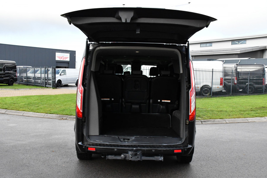 Ford Transit Custom 320 2.0 TDCI L2H1 Tourneo Adaptieve Cruise, 8 Persoons, Camera, 185pk, Carplay, Xenon, Leder, Full Options! Ford Transit Custom 320 2.0 TDCI L2H1 Tourneo Adaptieve Cruise, 8 Persoons, Camera, 185pk, Carplay, Xenon, Leder, Full Options!