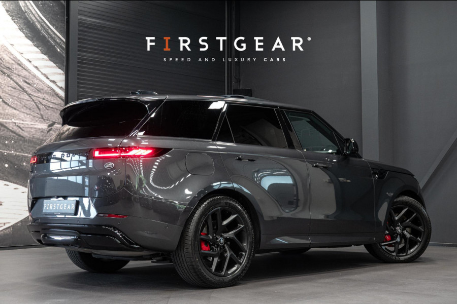 Land Rover Range Rover Sport D300 HSE Dynamic *Meridian / Luchtvering / Stoelventilatie / Panorama / HUD / Surround View* Land Rover Range Rover Sport D300 HSE Dynamic *Meridian / Luchtvering / Stoelventilatie / Panorama / HUD / Surround View*