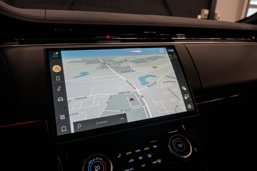 Land Rover Range Rover Sport D300 HSE Dynamic *Meridian / Luchtvering / Stoelventilatie / Panorama / HUD / Surround View* Land Rover Range Rover Sport D300 HSE Dynamic *Meridian / Luchtvering / Stoelventilatie / Panorama / HUD / Surround View*