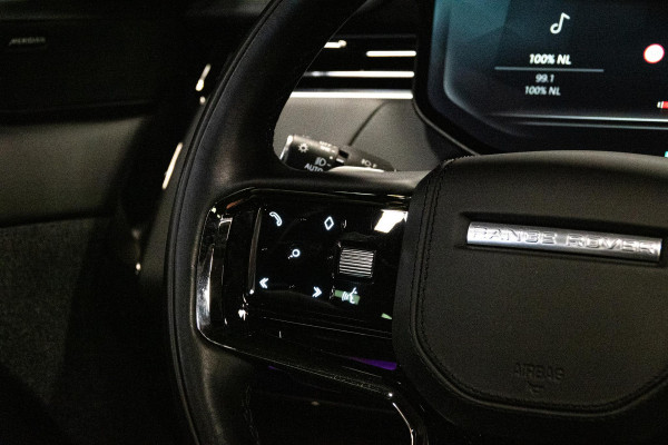 Land Rover Range Rover Sport D300 HSE Dynamic *Meridian / Luchtvering / Stoelventilatie / Panorama / HUD / Surround View* Land Rover Range Rover Sport D300 HSE Dynamic *Meridian / Luchtvering / Stoelventilatie / Panorama / HUD / Surround View*