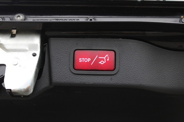 Mercedes-Benz V-Klasse 300d / XXL / DC / Edition / 2x Elec Schuifdeur / 360 Camera / Vol Opties / NIEUWSTAAT Mercedes-Benz V-Klasse 300d / XXL / DC / Edition / 2x Elec Schuifdeur / 360 Camera / Vol Opties / NIEUWSTAAT