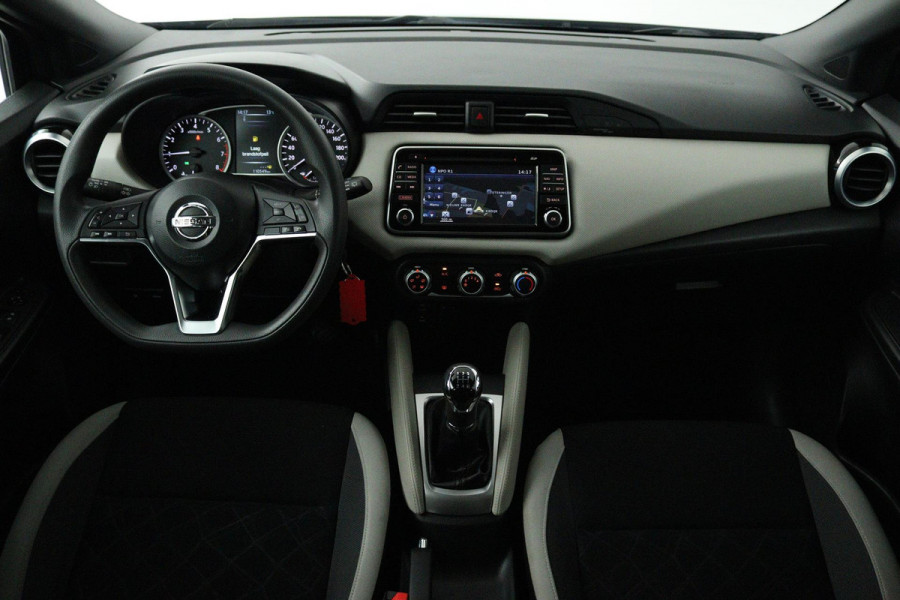 Nissan Micra 1.0L Acenta (PARKEERSENSOREN, ACHTERUITRIJCAMERA, CRUISE CONTROL, NAVIGATIE, BOSE AUDIO, GOED ONDERHOUDEN) Nissan Micra 1.0L Acenta (PARKEERSENSOREN, ACHTERUITRIJCAMERA, CRUISE CONTROL, NAVIGATIE, BOSE AUDIO, GOED ONDERHOUDEN)