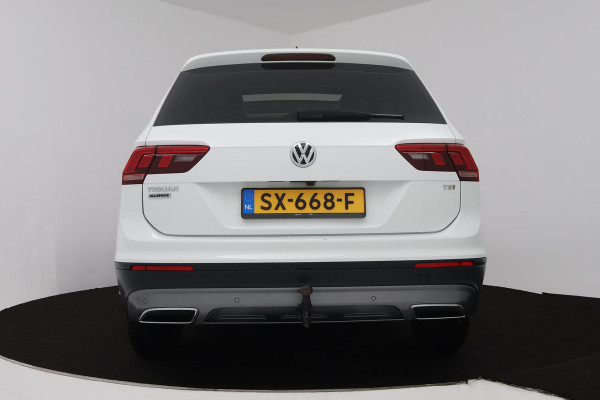 Volkswagen Tiguan Allspace 1.4 TSI Comfortline Business 7p. (PANORAMADAK, TREKHAAK, CAMERA, STOELVERWARMING, DIGITALE COCKPIT) Volkswagen Tiguan Allspace 1.4 TSI Comfortline Business 7p. (PANORAMADAK, TREKHAAK, CAMERA, STOELVERWARMING, DIGITALE COCKPIT)