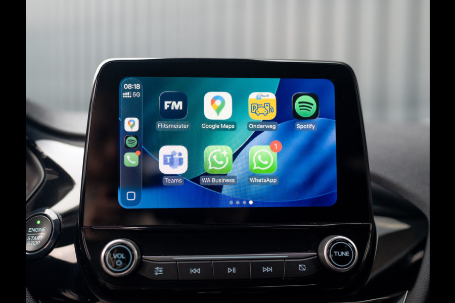 Ford Fiesta 1.0 EcoB. Aut. Titanium | Trekhaak | Stoel & Stuur verw. | Camera | Navi | PDC V&A | Prijs Rijklaar!! Ford Fiesta 1.0 EcoB. Aut. Titanium | Trekhaak | Stoel & Stuur verw. | Camera | Navi | PDC V&A | Prijs Rijklaar!!