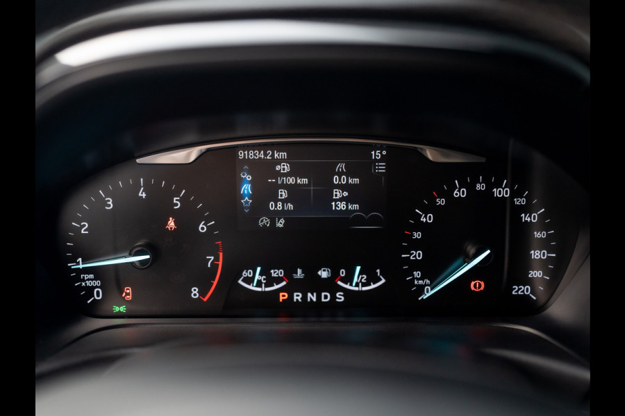 Ford Fiesta 1.0 EcoB. Aut. Titanium | Trekhaak | Stoel & Stuur verw. | Camera | Navi | PDC V&A | Prijs Rijklaar!! Ford Fiesta 1.0 EcoB. Aut. Titanium | Trekhaak | Stoel & Stuur verw. | Camera | Navi | PDC V&A | Prijs Rijklaar!!