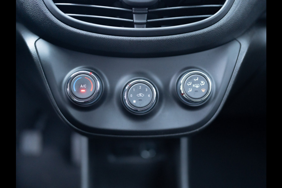 Opel KARL 1.0 Edition | Parkeersensoren | Bluetooth | Cruise Control | Prijs Rijklaar!! Opel KARL 1.0 Edition | Parkeersensoren | Bluetooth | Cruise Control | Prijs Rijklaar!!