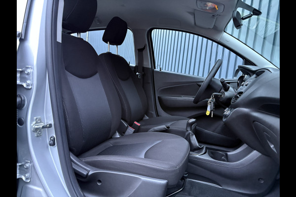Opel KARL 1.0 Edition | Parkeersensoren | Bluetooth | Cruise Control | Prijs Rijklaar!! Opel KARL 1.0 Edition | Parkeersensoren | Bluetooth | Cruise Control | Prijs Rijklaar!!
