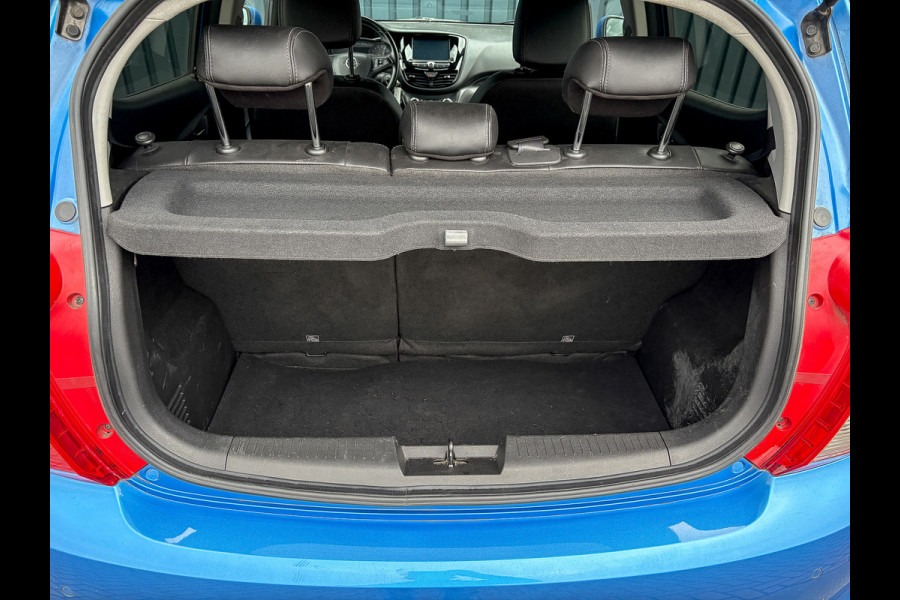 Opel KARL 1.0 Innovation | Apple Carplay/ Android Auto | Parkeersensoren | Lm-velgen | Prijs Rijklaar!! Opel KARL 1.0 Innovation | Apple Carplay/ Android Auto | Parkeersensoren | Lm-velgen | Prijs Rijklaar!!