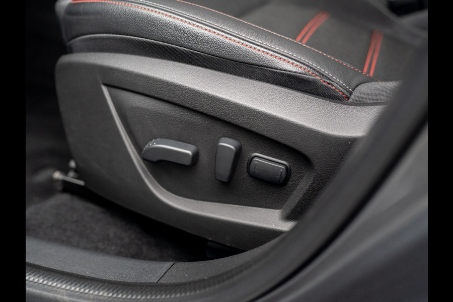 Renault Arkana 1.6 E-Tech Hybrid 145 R.S. Line | Adapt. Cr. | Camera | Stoel & Stuur verw. | Prijs Rijklaar!! Renault Arkana 1.6 E-Tech Hybrid 145 R.S. Line | Adapt. Cr. | Camera | Stoel & Stuur verw. | Prijs Rijklaar!!